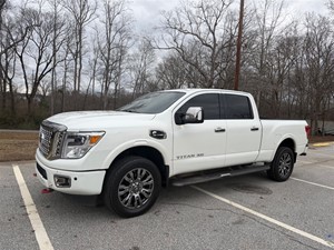 2017 Nissan Titan XD Platinum Reserve 4WD