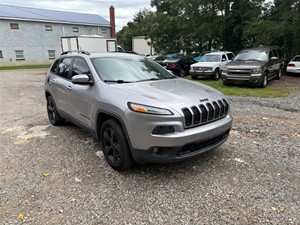 2018 Jeep Cherokee Latitude FWD