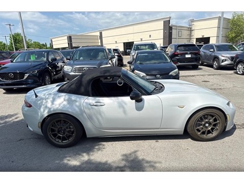 2016 Mazda MX-5 Miata Sport 6MT