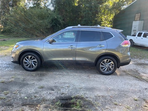 2016 Nissan Rogue SV 2WD