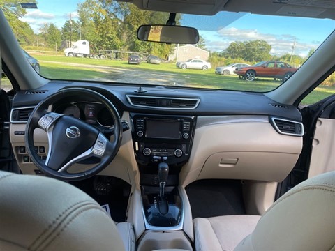 2016 Nissan Rogue S 2WD