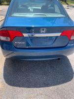 2011 Honda Civic thumbnail 2