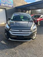 2019 Ford Escape thumbnail 2