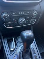 2019 Jeep Cherokee thumbnail 15