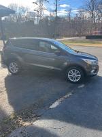 2017 Ford Escape thumbnail 3