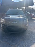 2017 Ford Explorer thumbnail 2