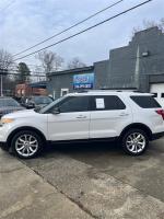 2014 Ford Explorer thumbnail 1