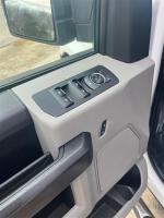 2015 Ford F-150 thumbnail 9