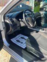 2015 Nissan Altima thumbnail 6
