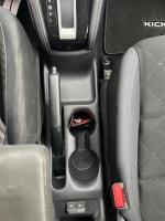 2019 Nissan Kicks thumbnail 16