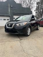 2019 Nissan Kicks thumbnail 2