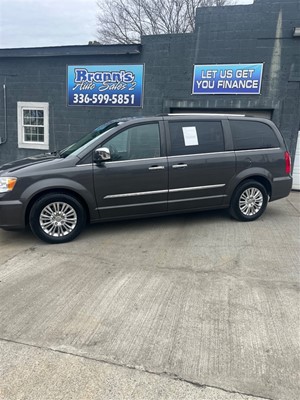 2016 Chrysler Town & Country Limited