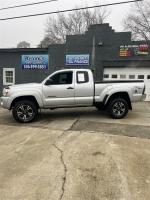 2008 Toyota Tacoma thumbnail 1