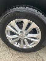 2016 Nissan Rogue thumbnail 10