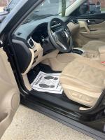 2016 Nissan Rogue thumbnail 5