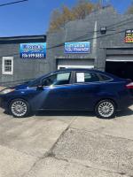 2016 Ford Fiesta thumbnail 1