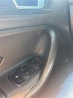 2016 Ford Fiesta thumbnail 7