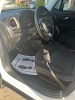 2016 Jeep Renegade thumbnail 8