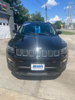 2017 Jeep Compass thumbnail 2