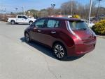 2016 Nissan Leaf thumbnail 4