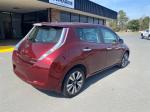 2016 Nissan Leaf thumbnail 6