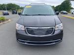 2015 Chrysler Town & Country thumbnail 2