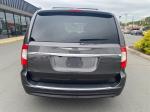 2015 Chrysler Town & Country thumbnail 5