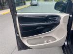 2015 Chrysler Town & Country thumbnail 8