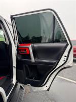2019 Toyota 4Runner thumbnail 24