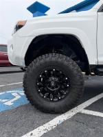 2019 Toyota 4Runner thumbnail 9