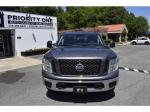 2019 Nissan Titan thumbnail 2