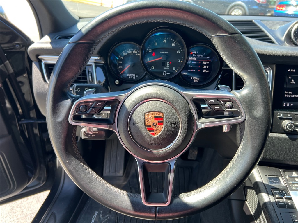2018 Porsche Macan Base - Photo 37