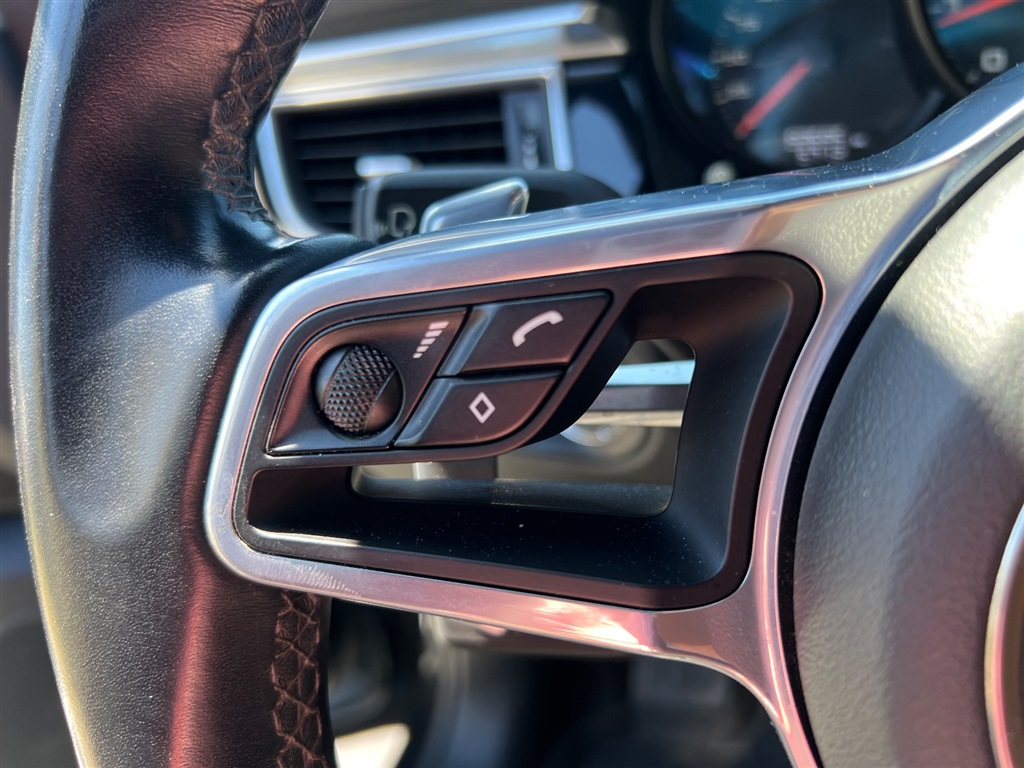 2018 Porsche Macan Base - Photo 39