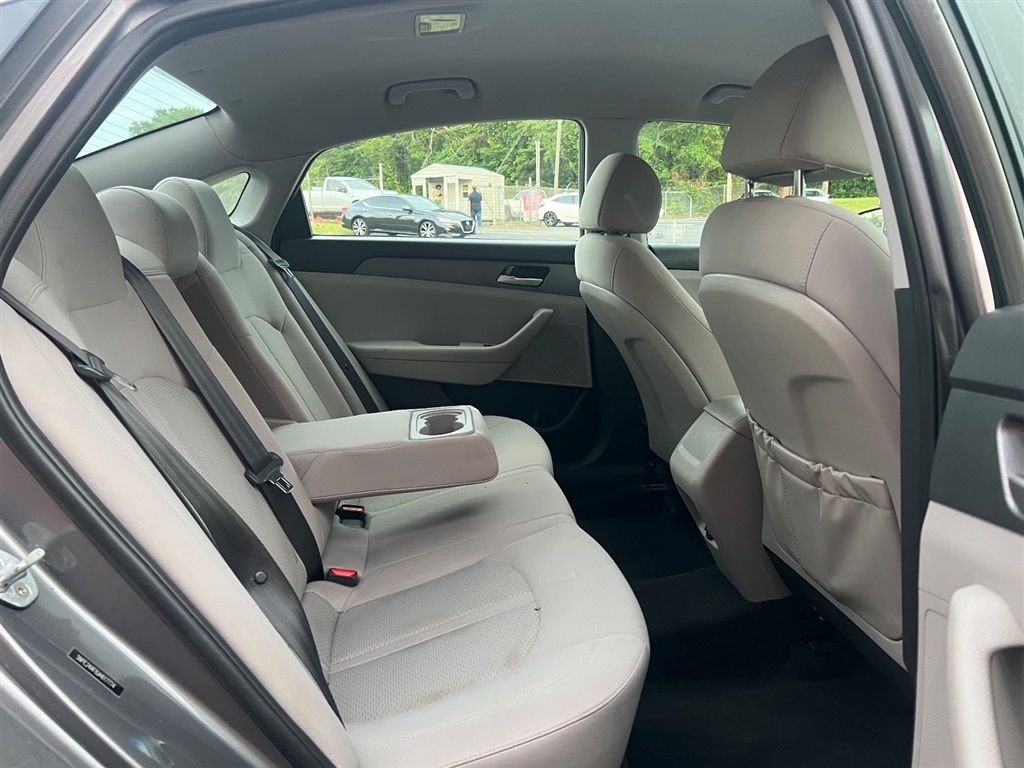 2018 Hyundai Sonata SE - Photo 26
