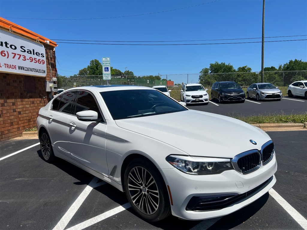 2018 BMW 5 Series 530i - Photo 12
