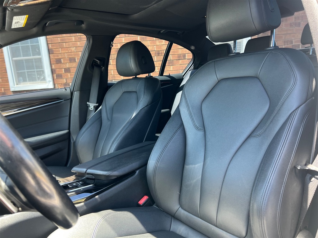 2018 BMW 5 Series 530i - Photo 16