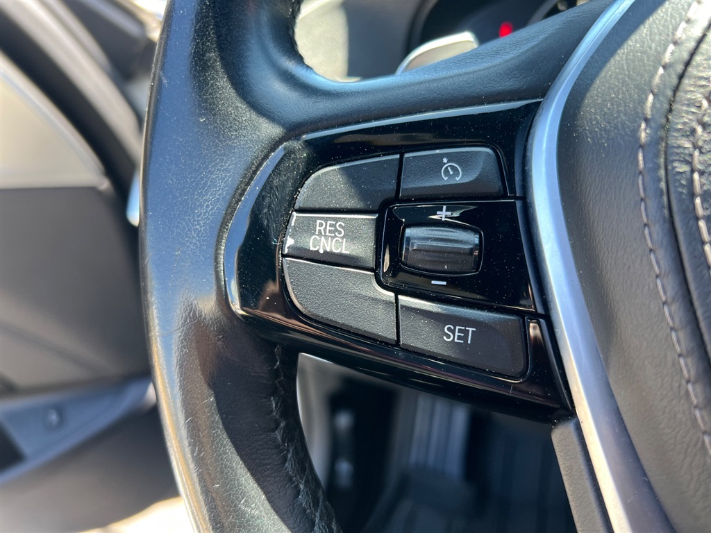 2018 BMW 5 Series 530i - Photo 38