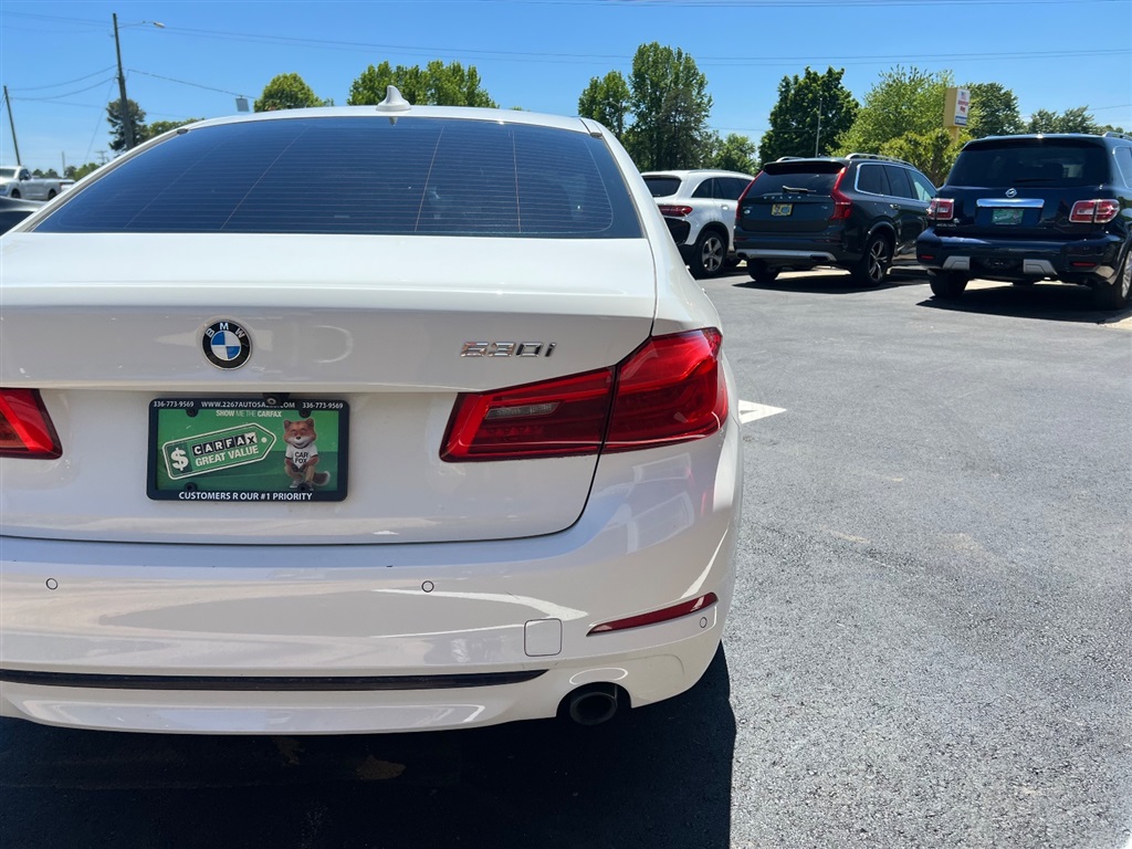2018 BMW 5 Series 530i - Photo 8