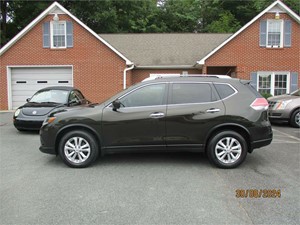 Picture of a 2016 NISSAN ROGUE SV