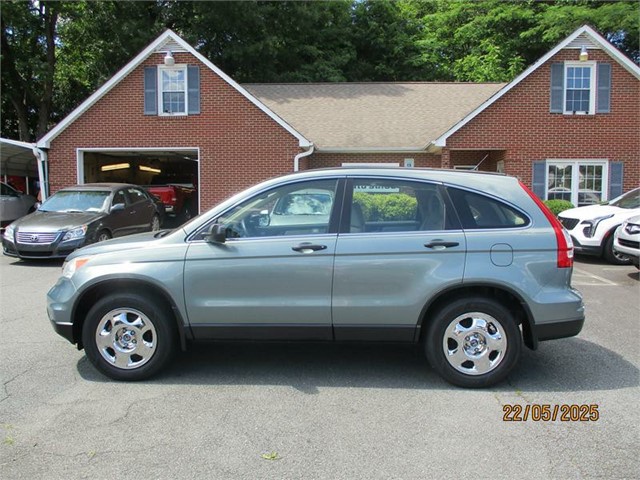 Honda CR-V LX 4WD in King