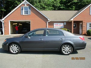 2010 Toyota Avalon Limited for sale by dealer