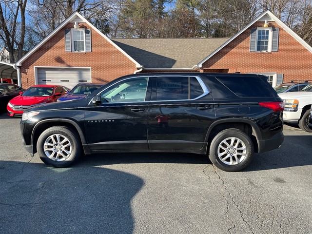 Chevrolet Traverse LS AWD in King