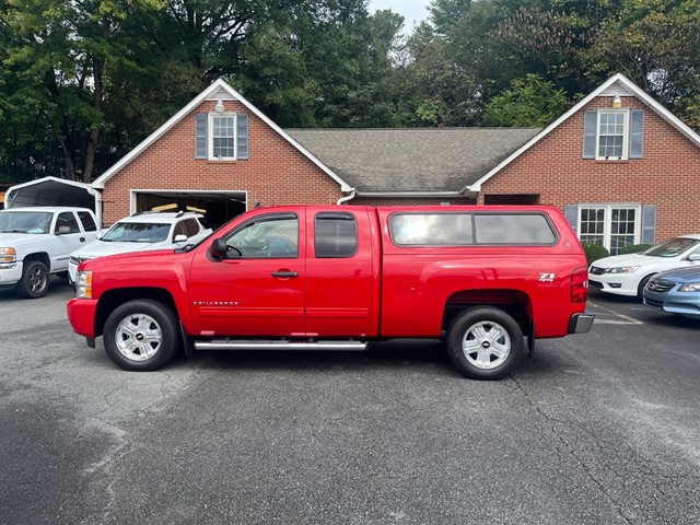 Chevrolet Silverado 1500 LT1 Ext. Cab Short Box 4WD in King