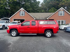 Picture of a 2009 Chevrolet Silverado 1500 LT1 Ext. Cab Short Box 4WD