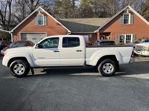 2012 Toyota Tacoma Double Cab 4WD for sale by dealer