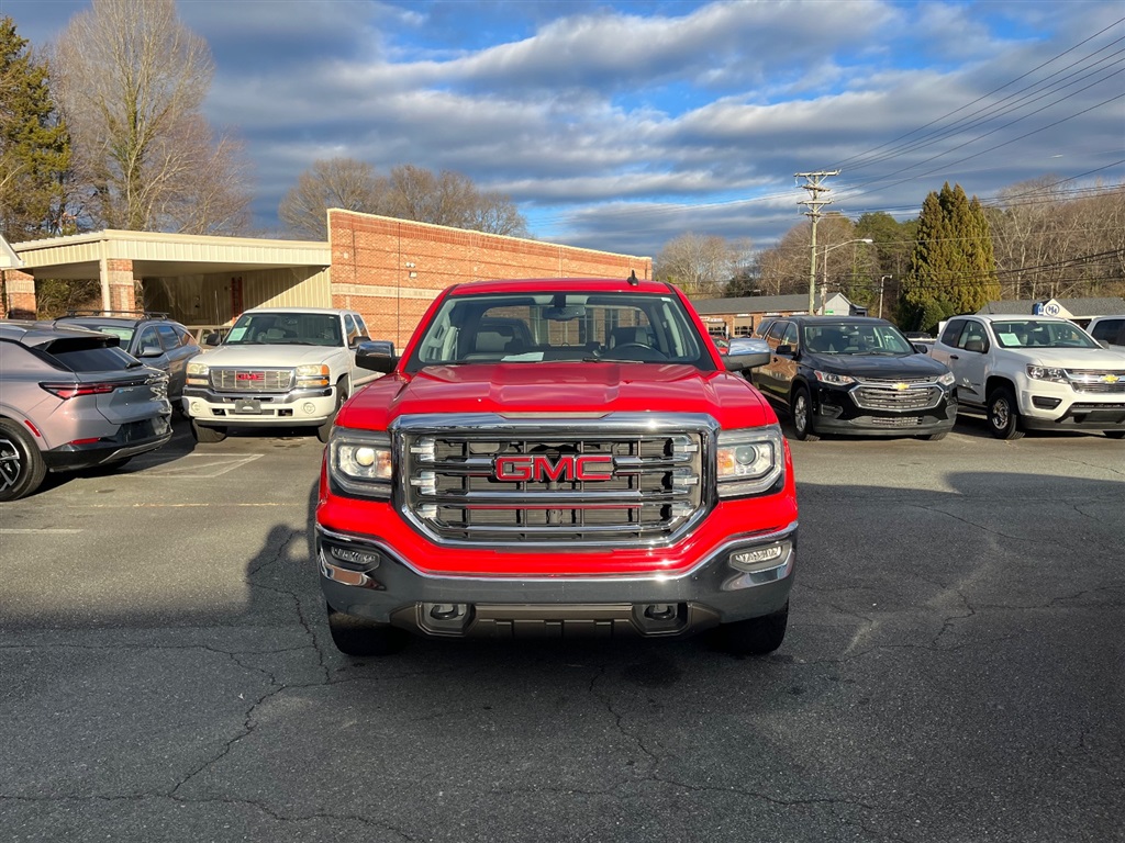 2018 GMC Sierra 1500 SLT's photo