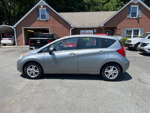 Nissan Versa Note S in King