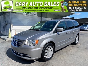 Picture of a 2016 CHRYSLER TOWN & COUNTRY TOURING