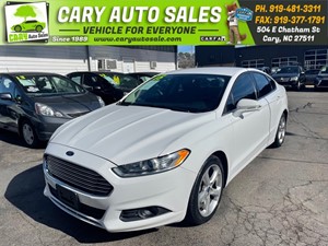 Picture of a 2015 FORD FUSION SE