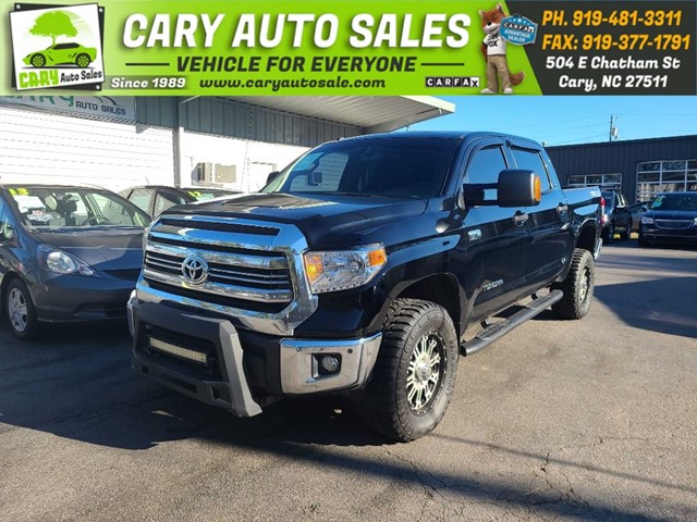 TOYOTA TUNDRA CREWMAX SR5 4WD TRD off Road in Cary